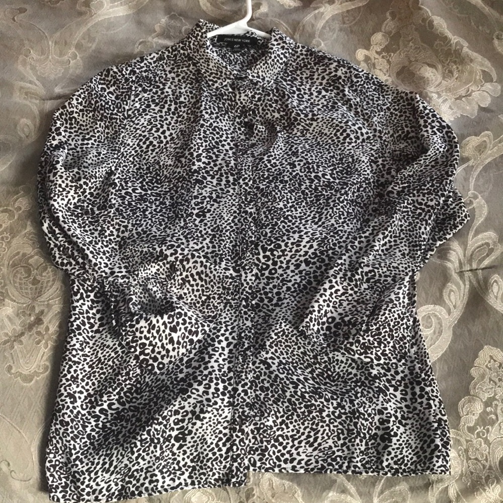 Leopard print blouse